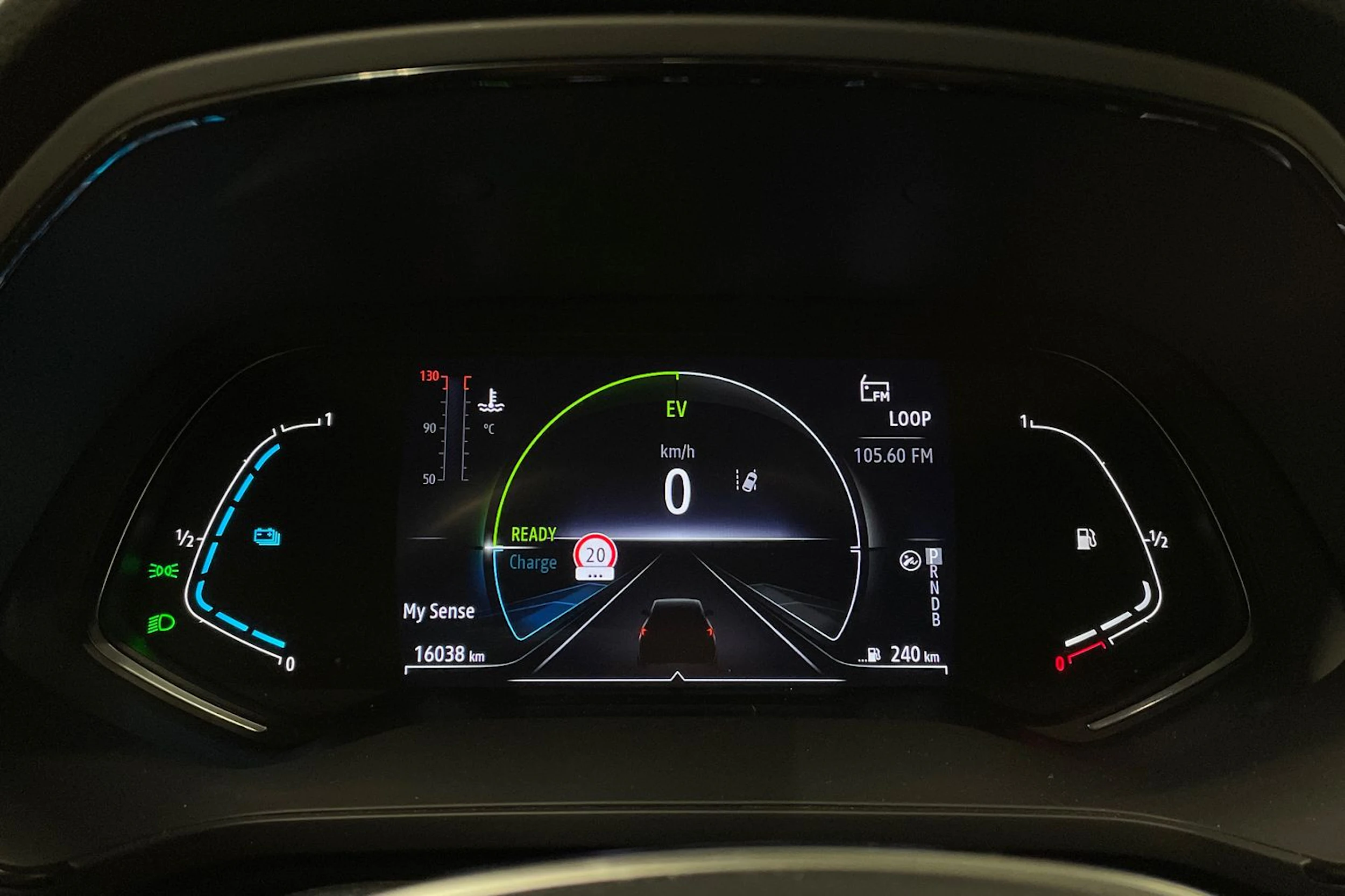met. sininen Mitsubishi ASX 2023 kuva 17.