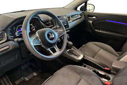 sininen Mitsubishi ASX 2024 kuva 6.