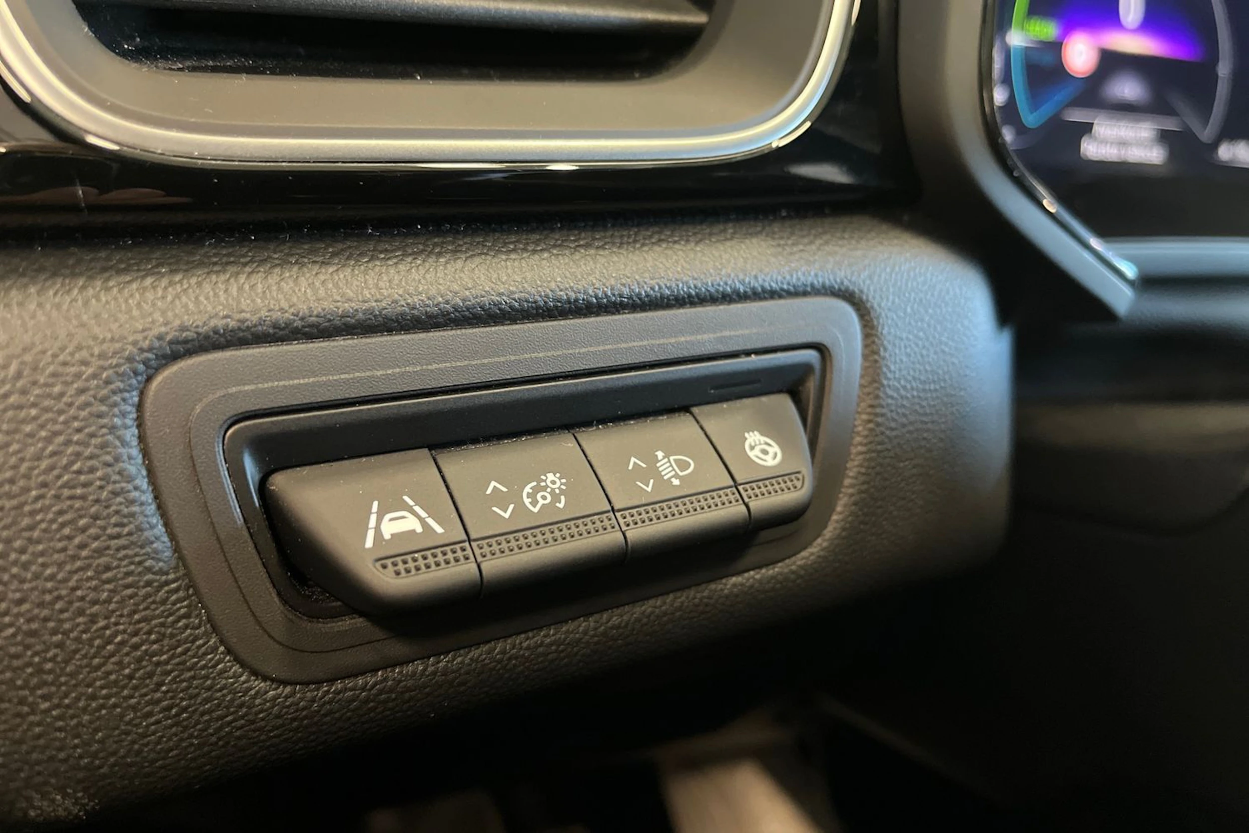 sininen Mitsubishi ASX 2024 kuva 21.