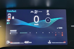 Valkoinen Mitsubishi ASX 2025 kuva 18.