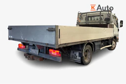 valkoinen Mitsubishi Canter 2005 kuva 2.