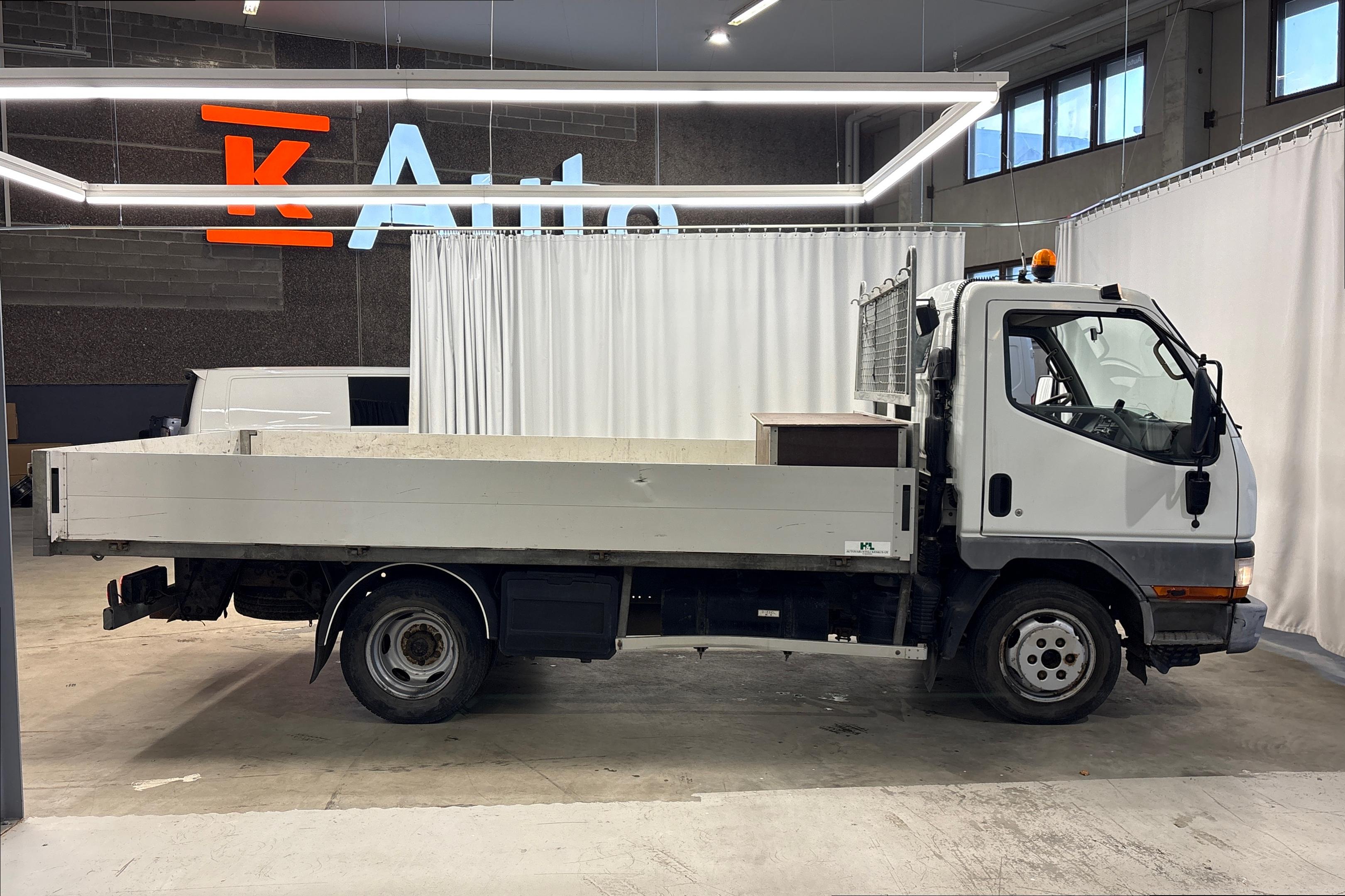 Mitsubishi Canter Kevyt K-A 2005, kuva 6/15