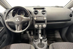 harmaa Mitsubishi Colt 2008 kuva 7.