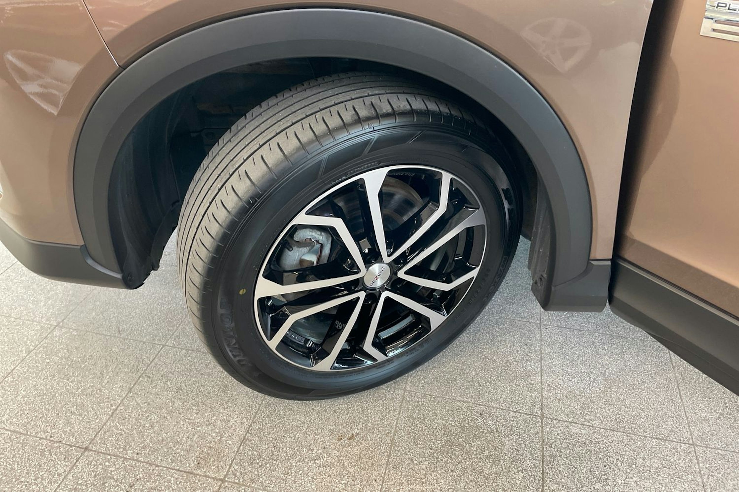 ruskea (beige) Mitsubishi Eclipse 2021 kuva 10.