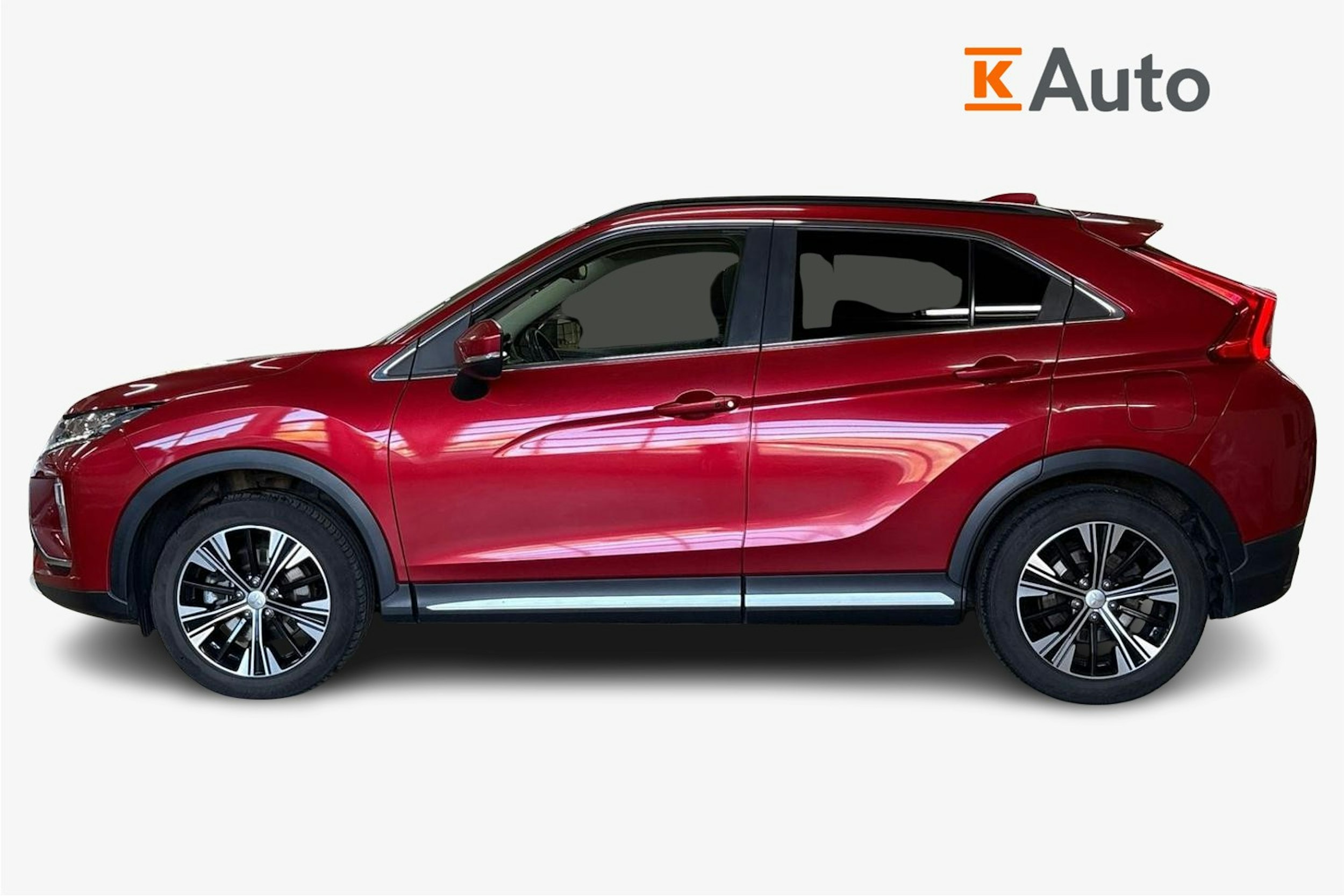punainen Mitsubishi Eclipse Cross 2018 kuva 6.