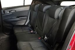 punainen Mitsubishi Eclipse Cross 2018 kuva 10.