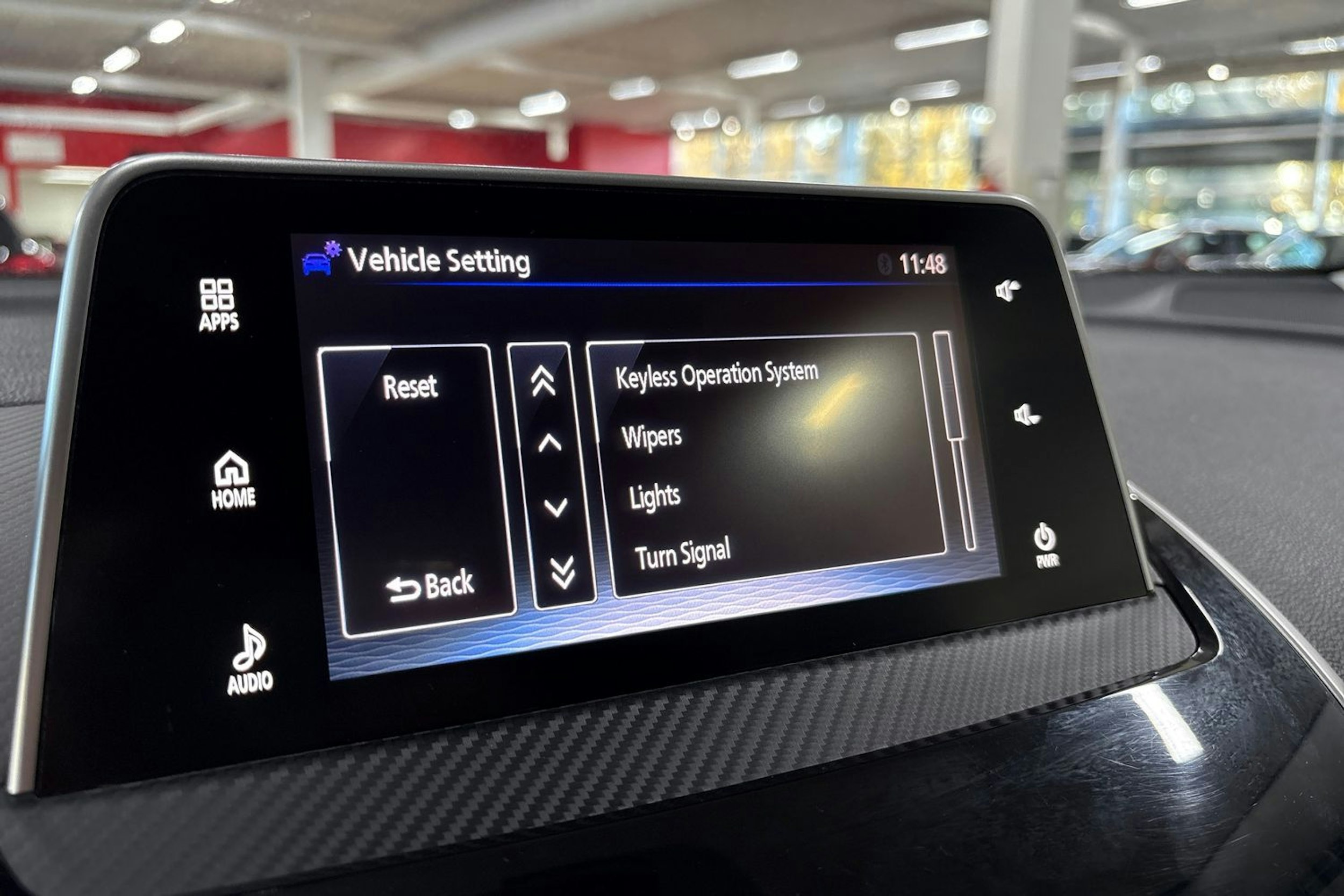 punainen Mitsubishi Eclipse Cross 2018 kuva 21.