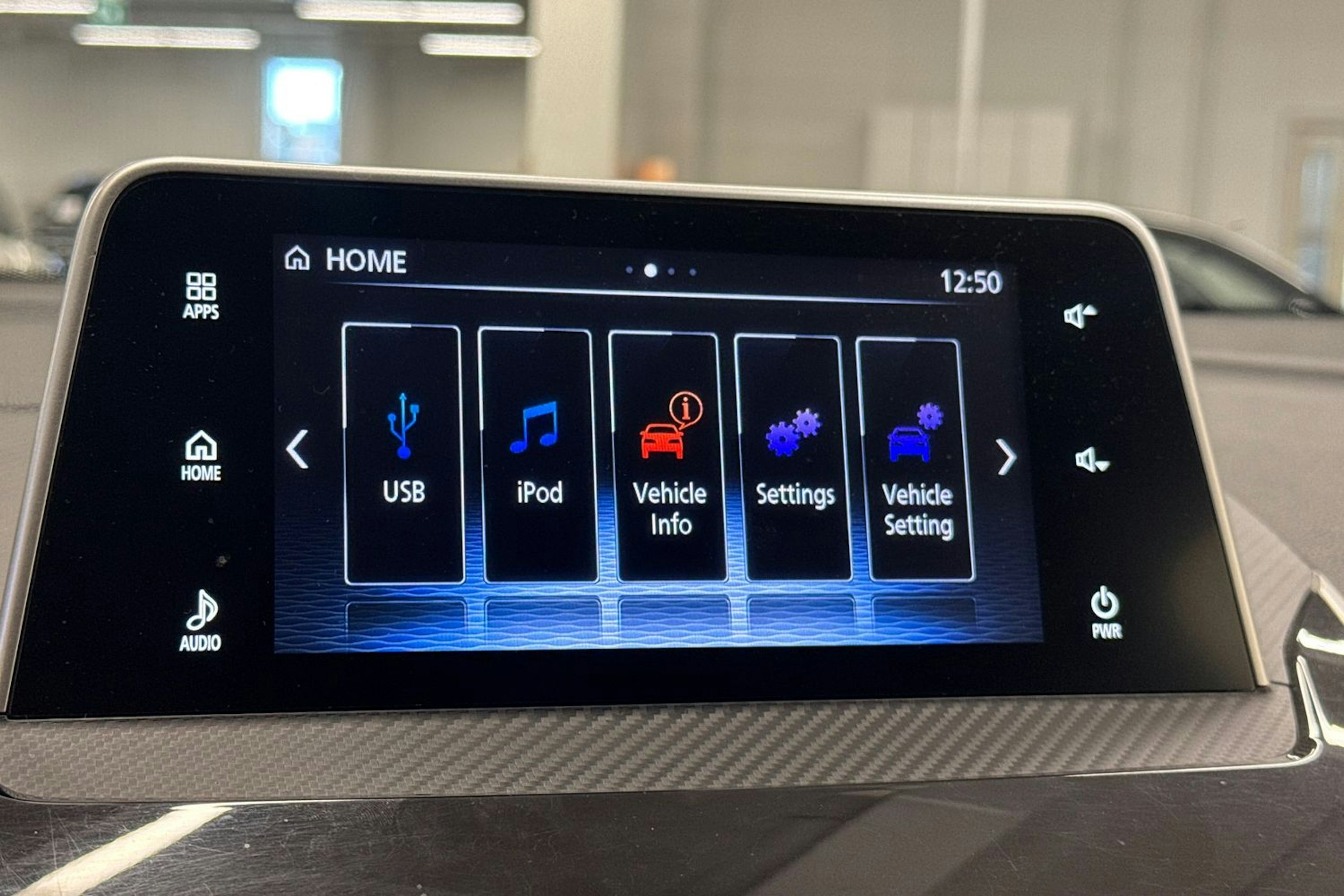 punainen Mitsubishi Eclipse Cross 2019 kuva 29.