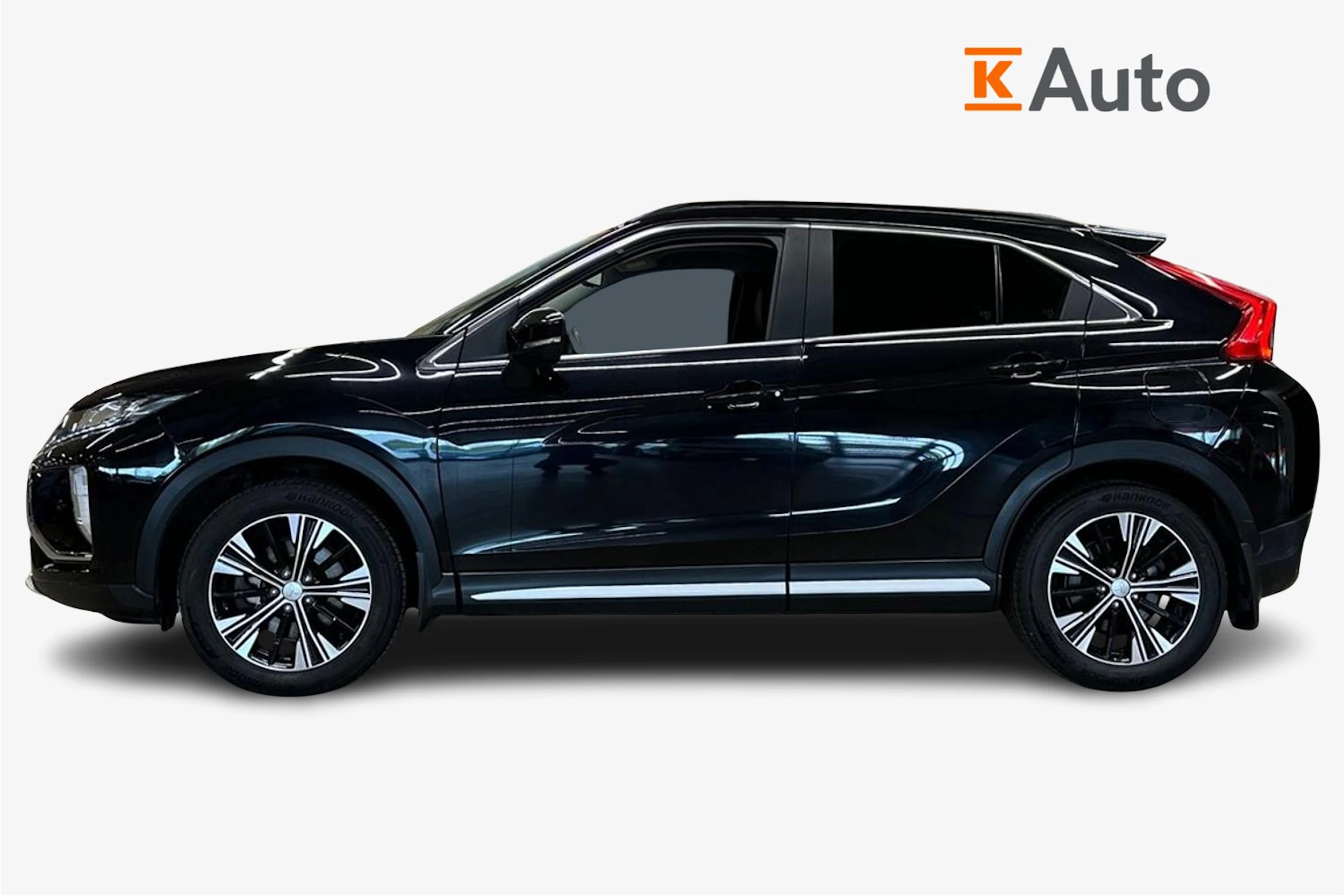musta Mitsubishi Eclipse Cross 2020 kuva 7.