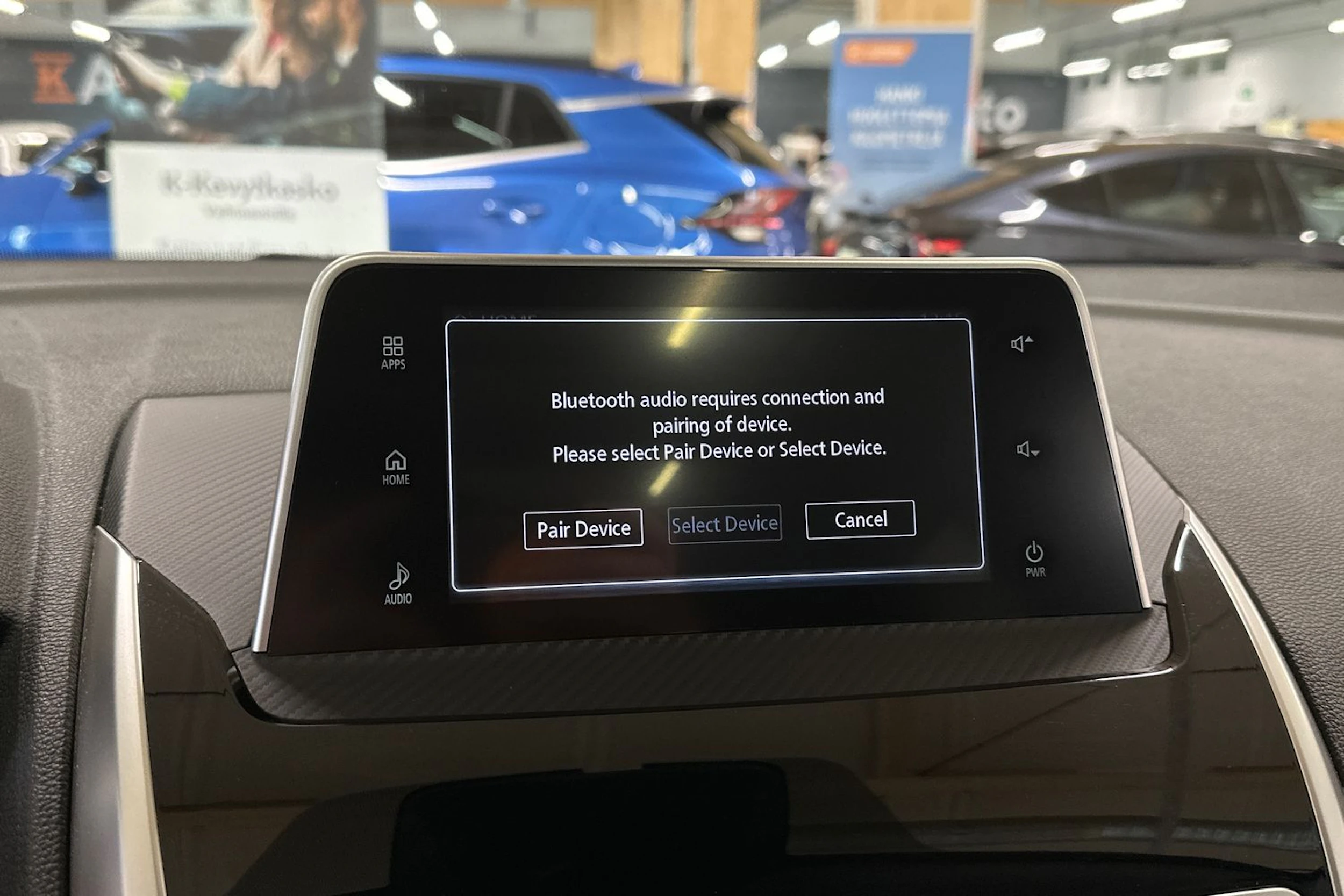 musta Mitsubishi Eclipse Cross 2020 kuva 22.