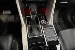 musta Mitsubishi Eclipse Cross 2020 kuva 26.