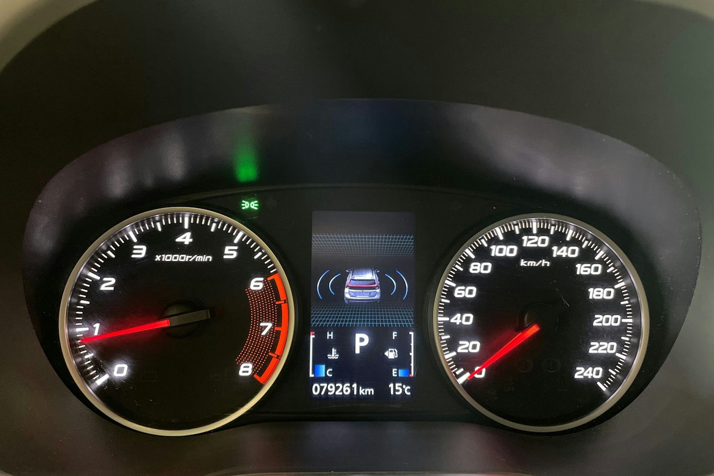 musta Mitsubishi Eclipse Cross 2020 kuva 19.