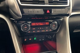 musta Mitsubishi Eclipse Cross 2020 kuva 26.