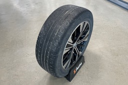 musta Mitsubishi Eclipse Cross 2020 kuva 32.