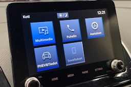 punainen Mitsubishi Eclipse Cross 2021 kuva 19.