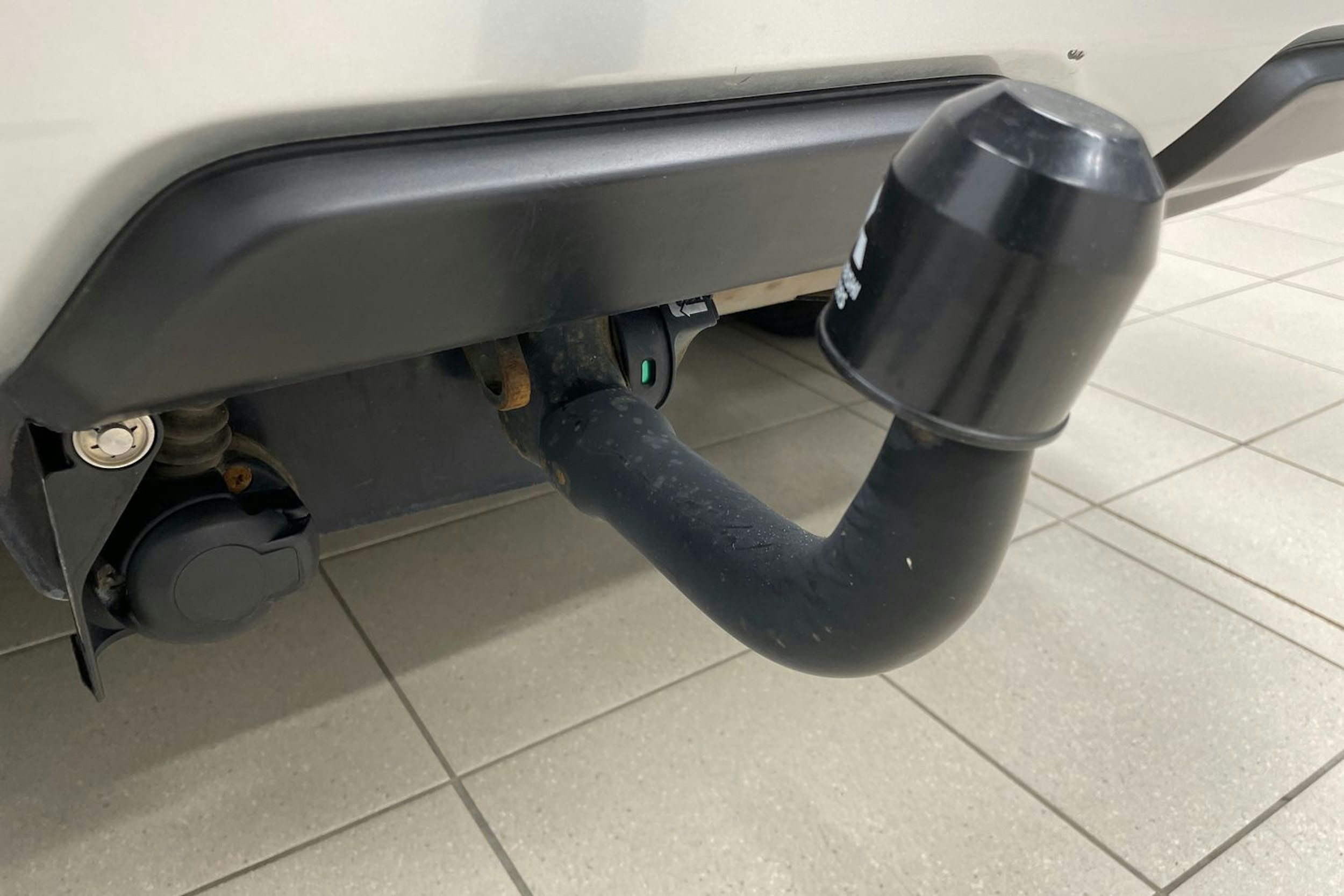 punainen Mitsubishi Eclipse Cross 2021 kuva 22.