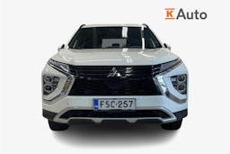 valkoinen Mitsubishi Eclipse Cross 2021 kuva 5.