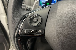 valkoinen Mitsubishi Eclipse Cross 2021 kuva 16.