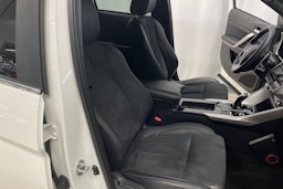 valkoinen Mitsubishi Eclipse Cross 2021 kuva 23.