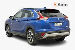 sininen Mitsubishi Eclipse Cross 2021 kuva 2.