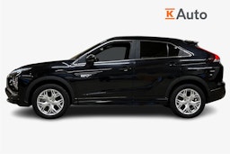 musta Mitsubishi Eclipse Cross 2021 kuva 6.