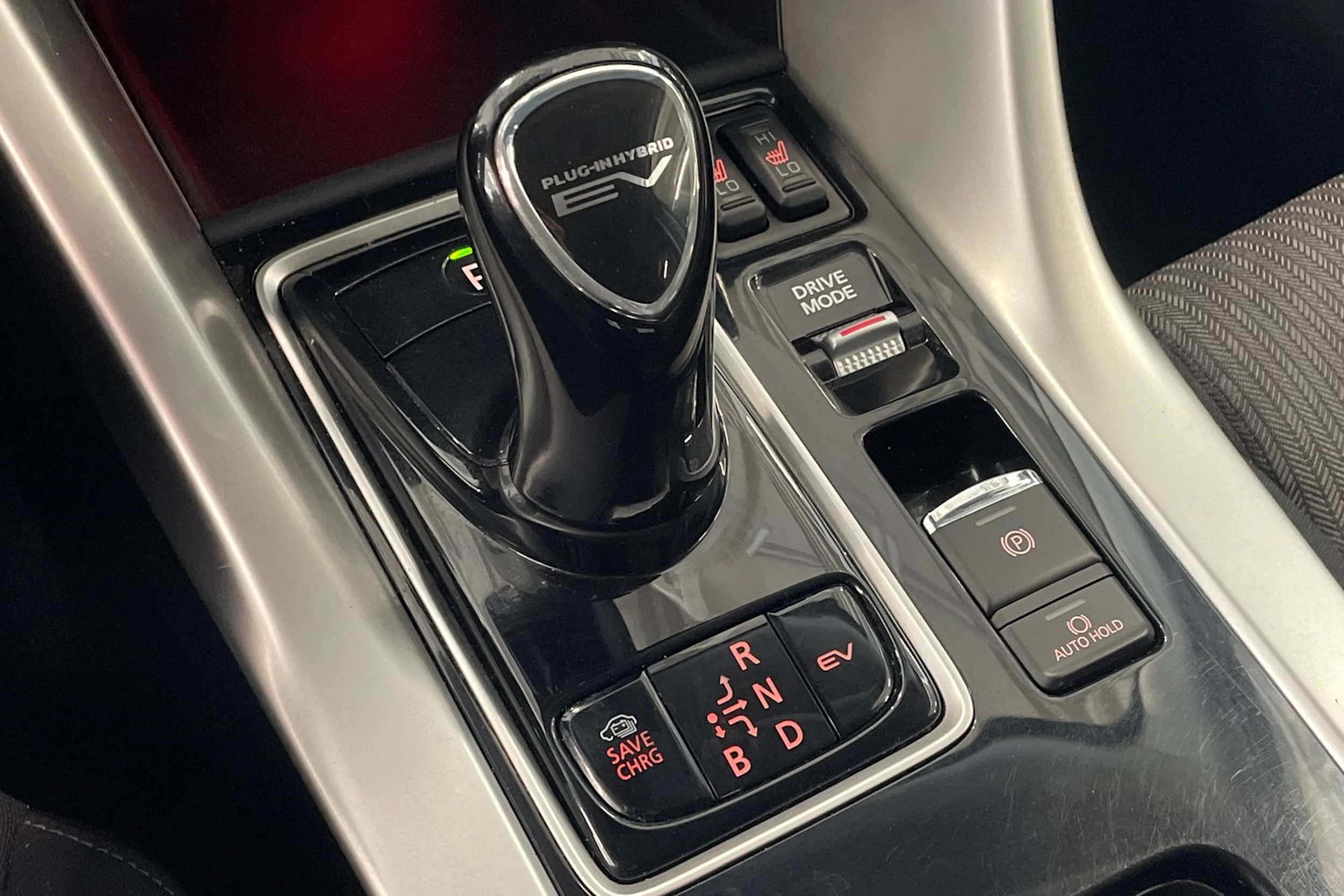 harmaa Mitsubishi Eclipse Cross 2022 kuva 25.