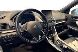 musta Mitsubishi Eclipse Cross 2022 kuva 3.