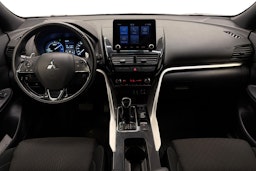 musta Mitsubishi Eclipse Cross 2021 kuva 9.