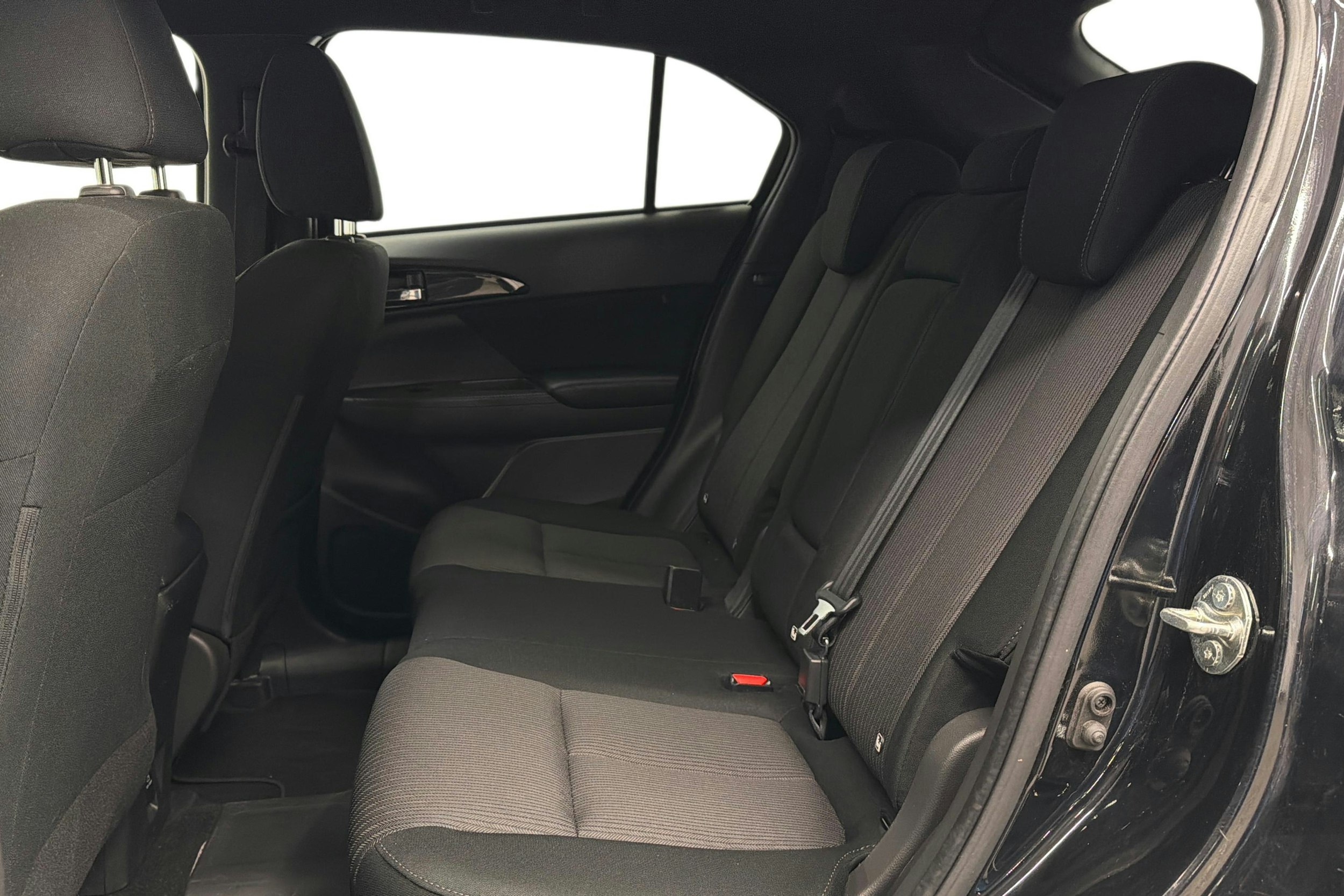 musta Mitsubishi Eclipse Cross 2021 kuva 10.