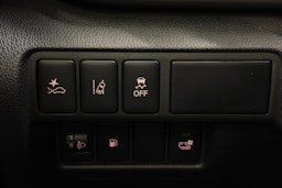 musta Mitsubishi Eclipse Cross 2021 kuva 22.