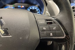 harmaa Mitsubishi Eclipse Cross 2023 kuva 25.