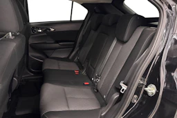 musta Mitsubishi Eclipse Cross 2023 kuva 8.