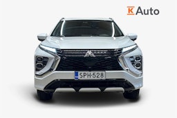 valkoinen Mitsubishi Eclipse Cross 2023 kuva 5.