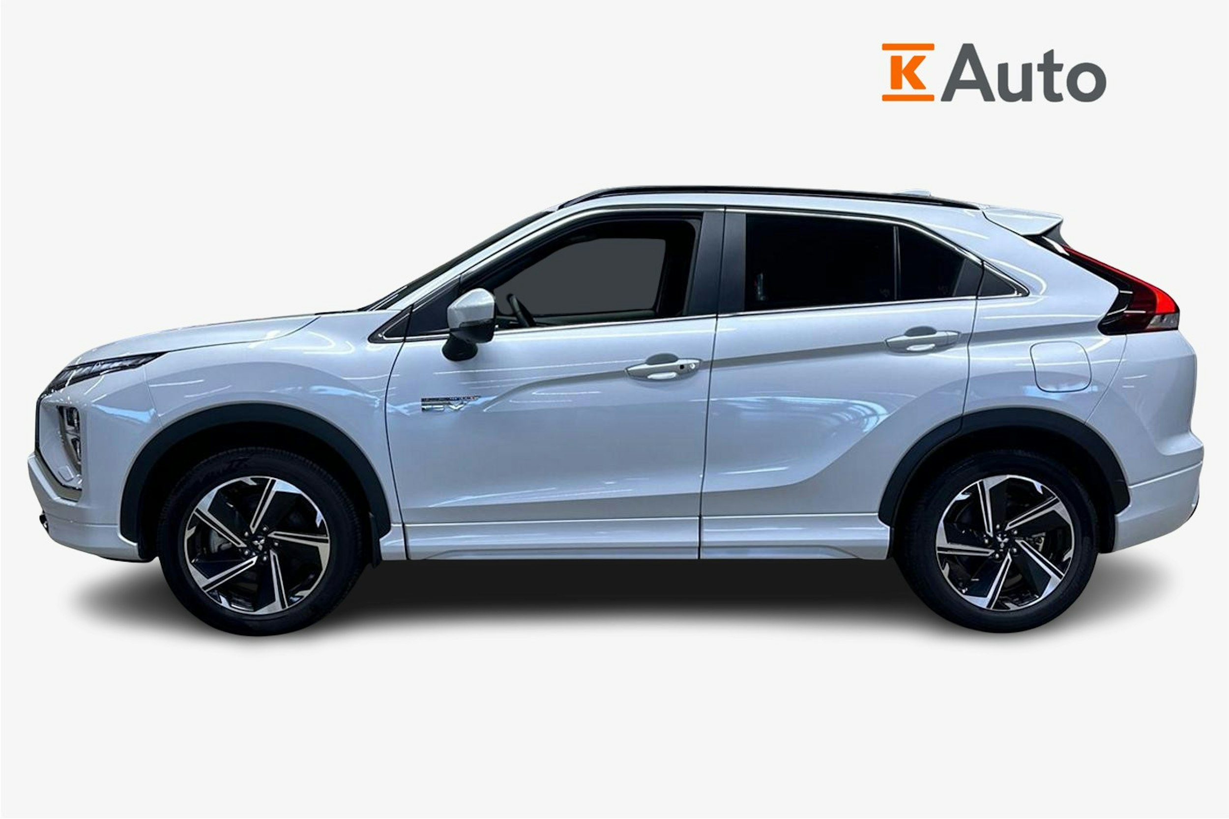 valkoinen Mitsubishi Eclipse Cross 2023 kuva 6.
