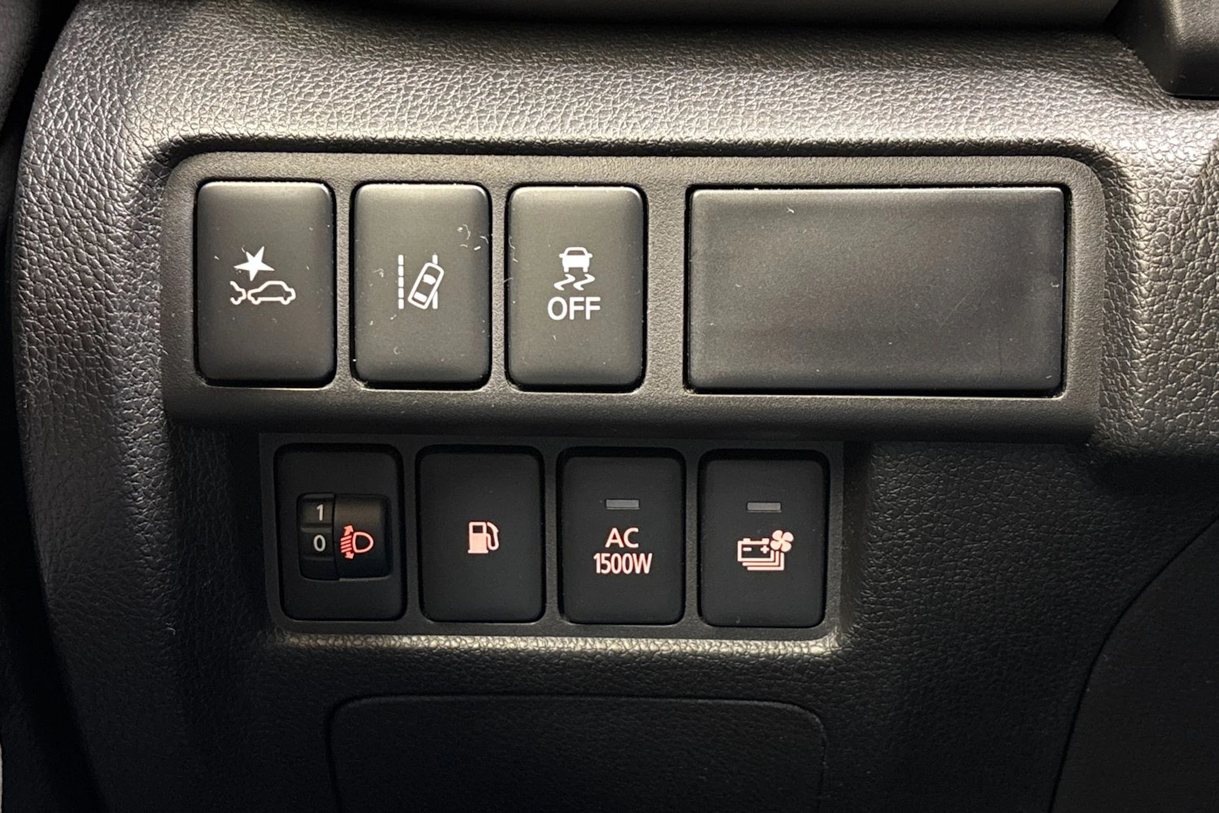 met. ruskea (beige) Mitsubishi Eclipse Cross 2024 kuva 21.