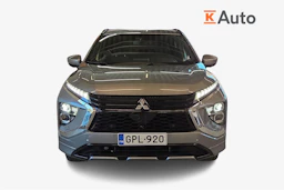 Harmaa Mitsubishi Eclipse Cross 2024 kuva 4.