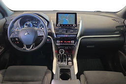 Harmaa Mitsubishi Eclipse Cross 2024 kuva 7.