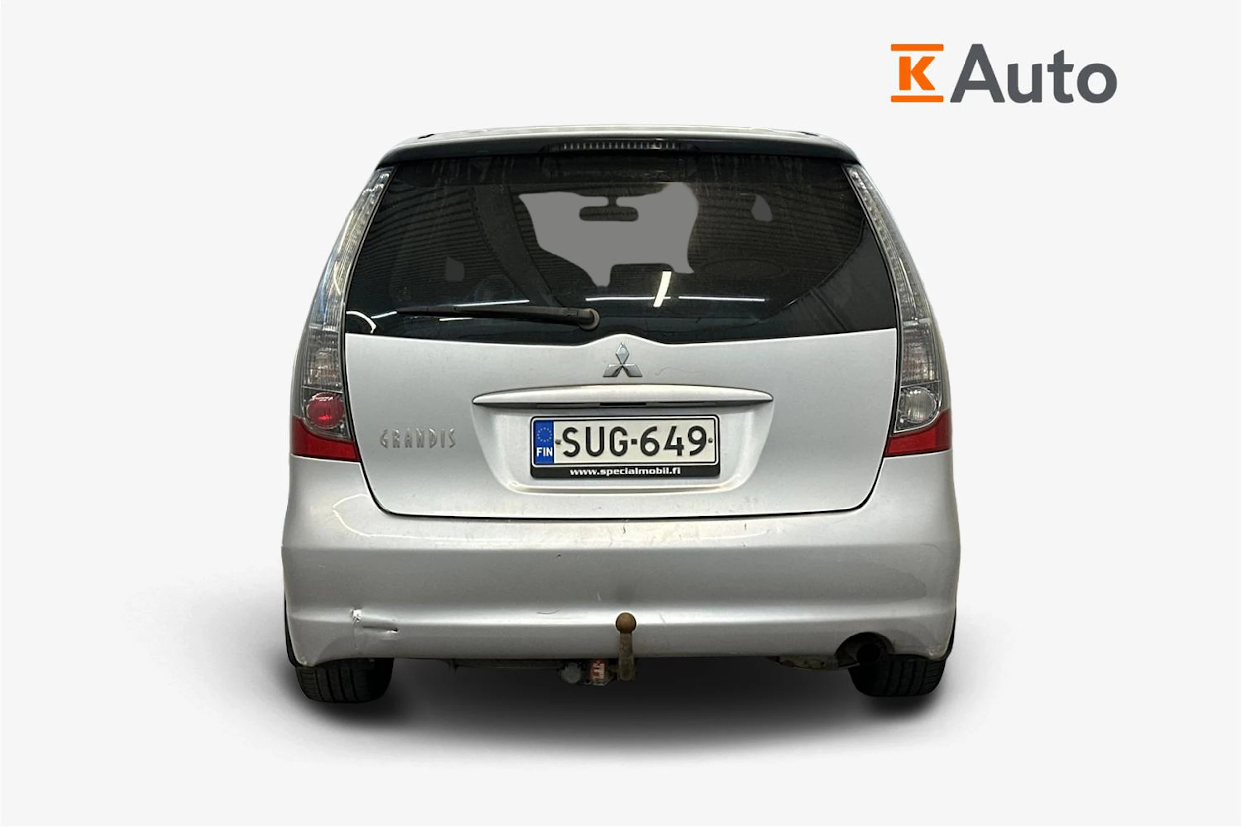 harmaa Mitsubishi Grandis 2004 kuva 3.