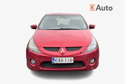 Punainen Mitsubishi Grandis 2009 kuva 4.