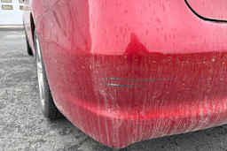 Punainen Mitsubishi Grandis 2009 kuva 25.