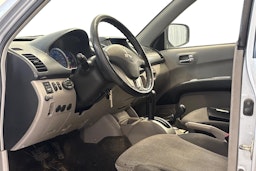 hopea Mitsubishi L200 2006 kuva 3.