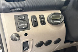 hopea Mitsubishi L200 2006 kuva 13.