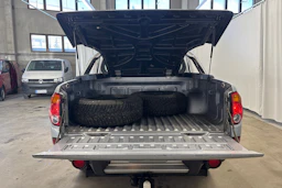 hopea Mitsubishi L200 2006 kuva 16.