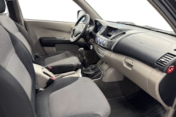 musta Mitsubishi L200 2007 kuva 9.