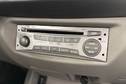 musta Mitsubishi L200 2007 kuva 19.