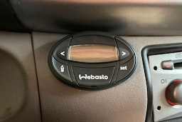 Sininen Mitsubishi L200 2011 kuva 19.