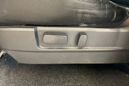 Sininen Mitsubishi L200 2011 kuva 21.