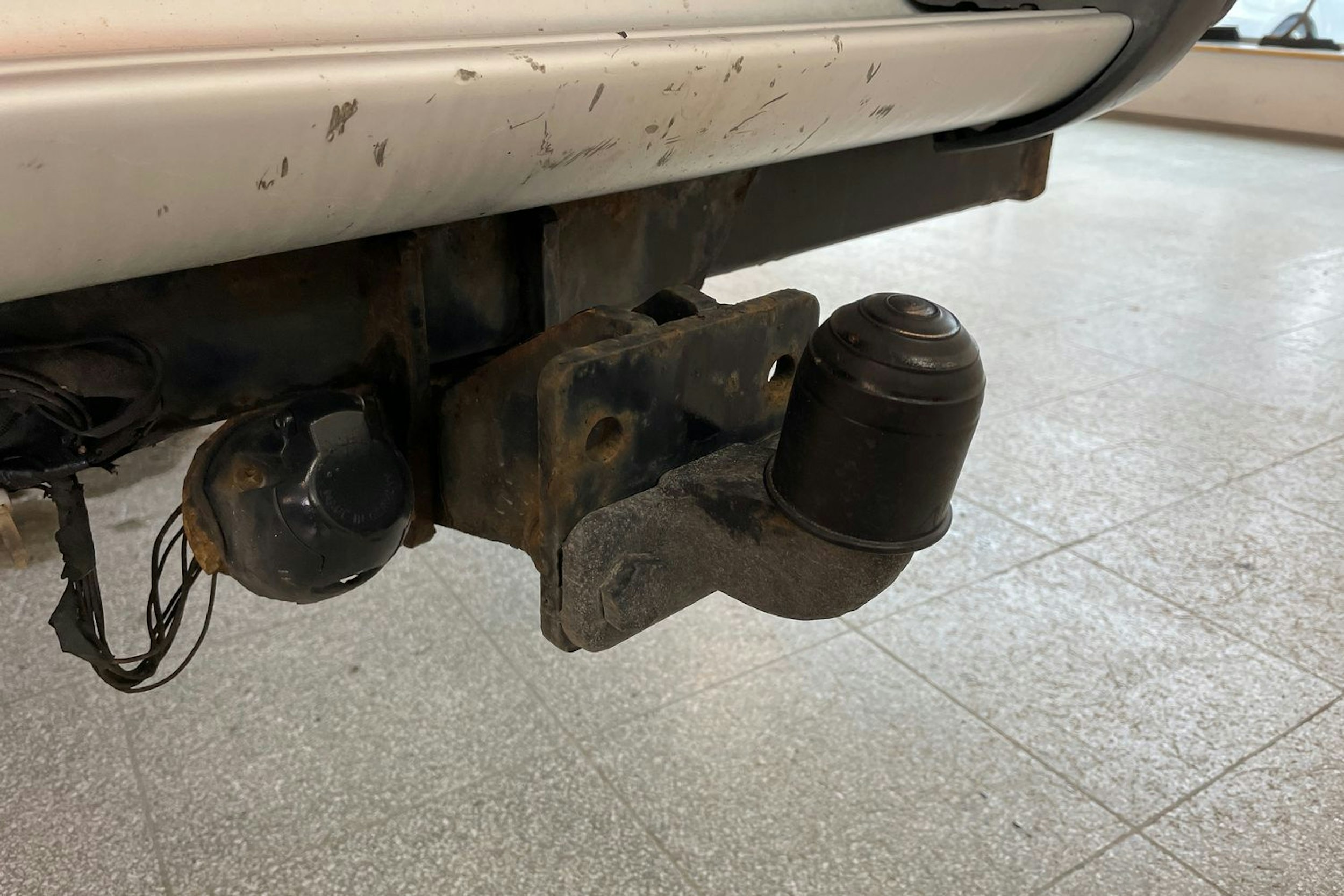 Sininen Mitsubishi L200 2011 kuva 22.