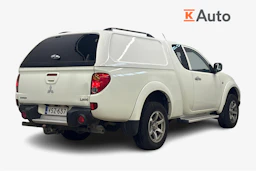valkoinen Mitsubishi L200 2012 kuva 2.
