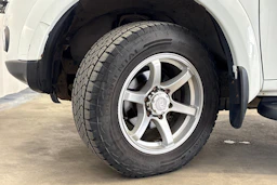valkoinen Mitsubishi L200 2012 kuva 17.